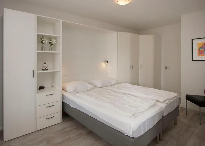 Sterflat 61 דירה